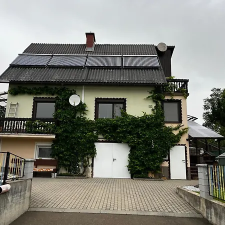 Privatunterkunft Luschin Apartment Spielberg Bei Knittelfeld